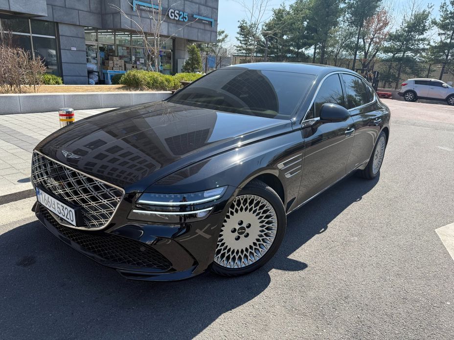 Genesis G80 2025
