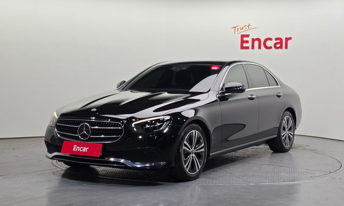 Mercedes-Benz E-Class 2021