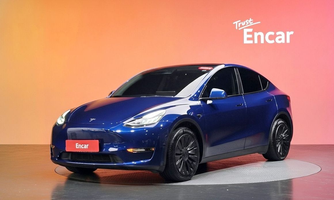 Tesla Model Y 2021