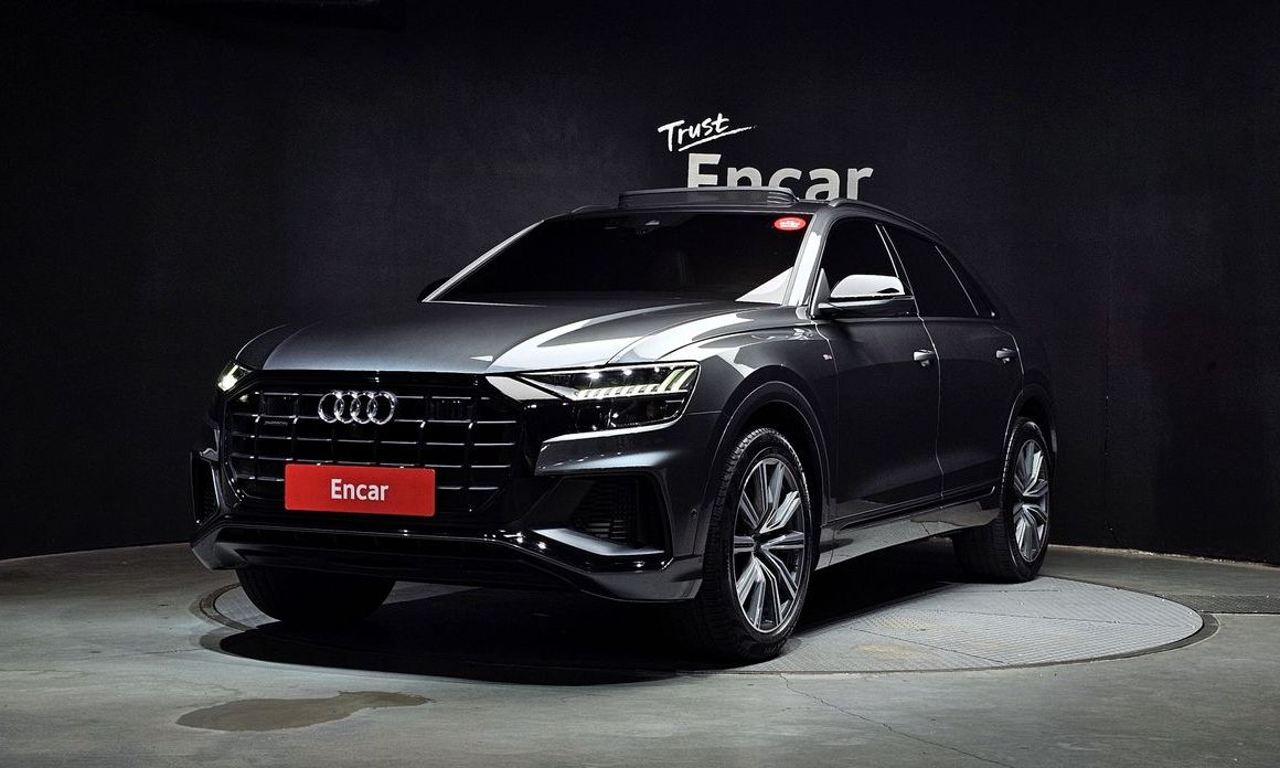 Audi Q8 2021