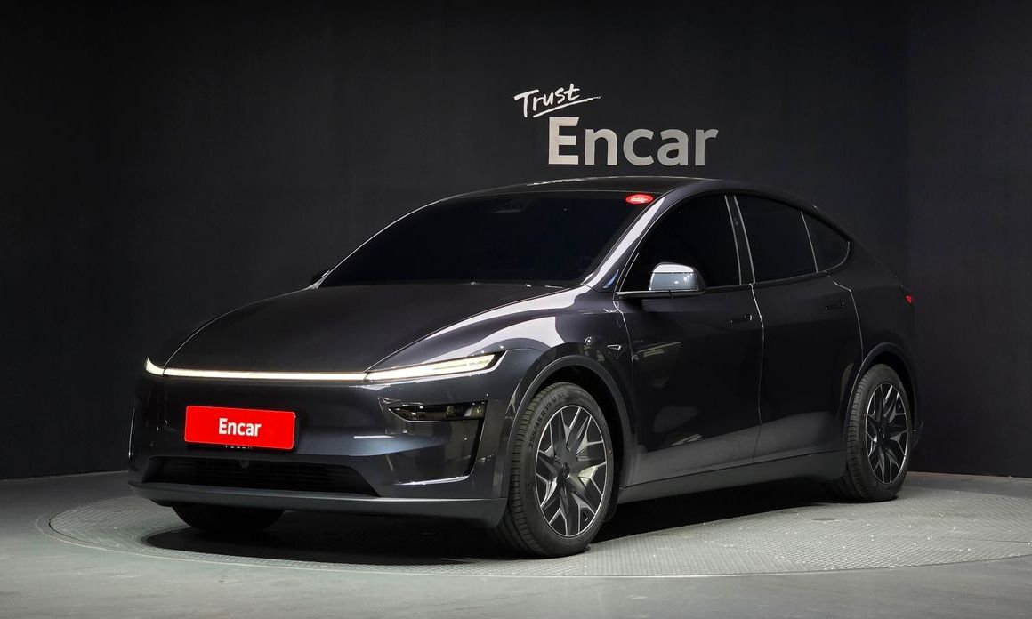Tesla Model Y 2026