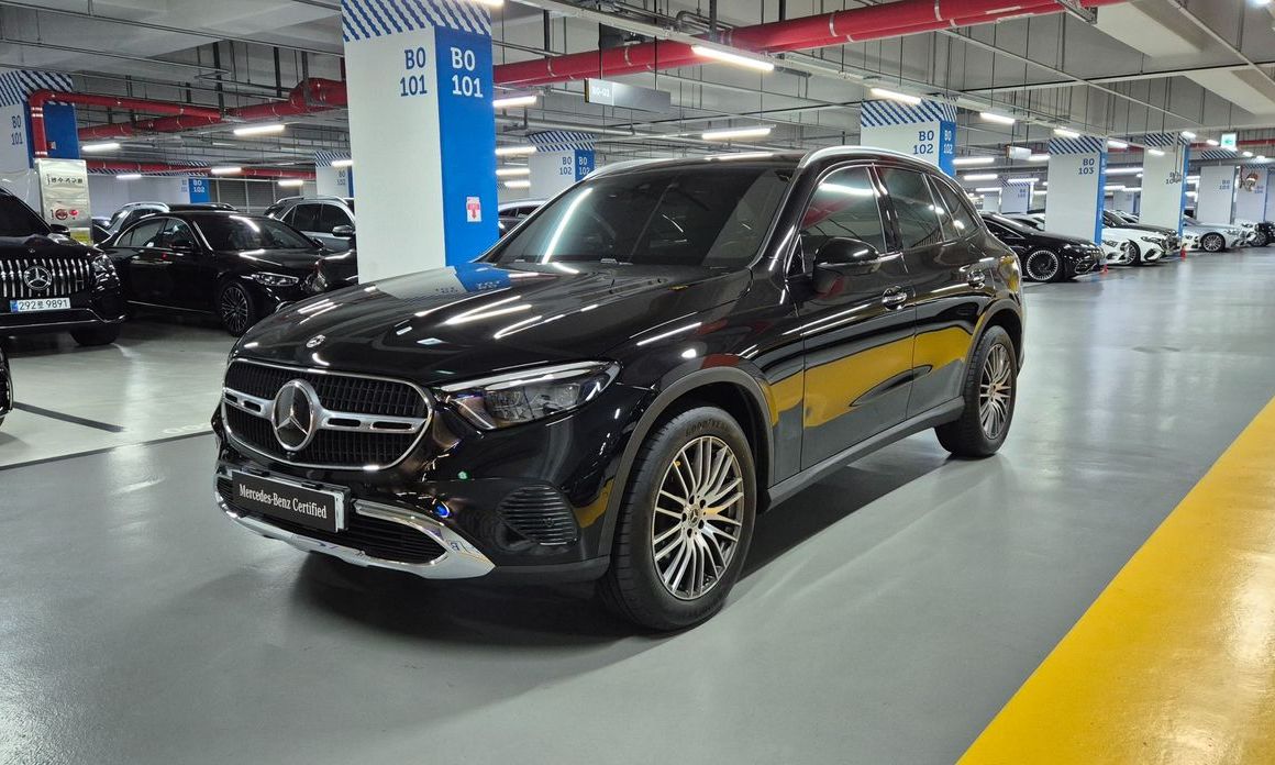 Mercedes-Benz GLC-Class 2026