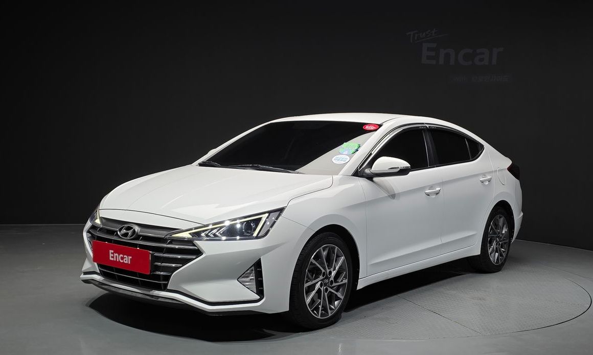 Hyundai AVANTE 2020