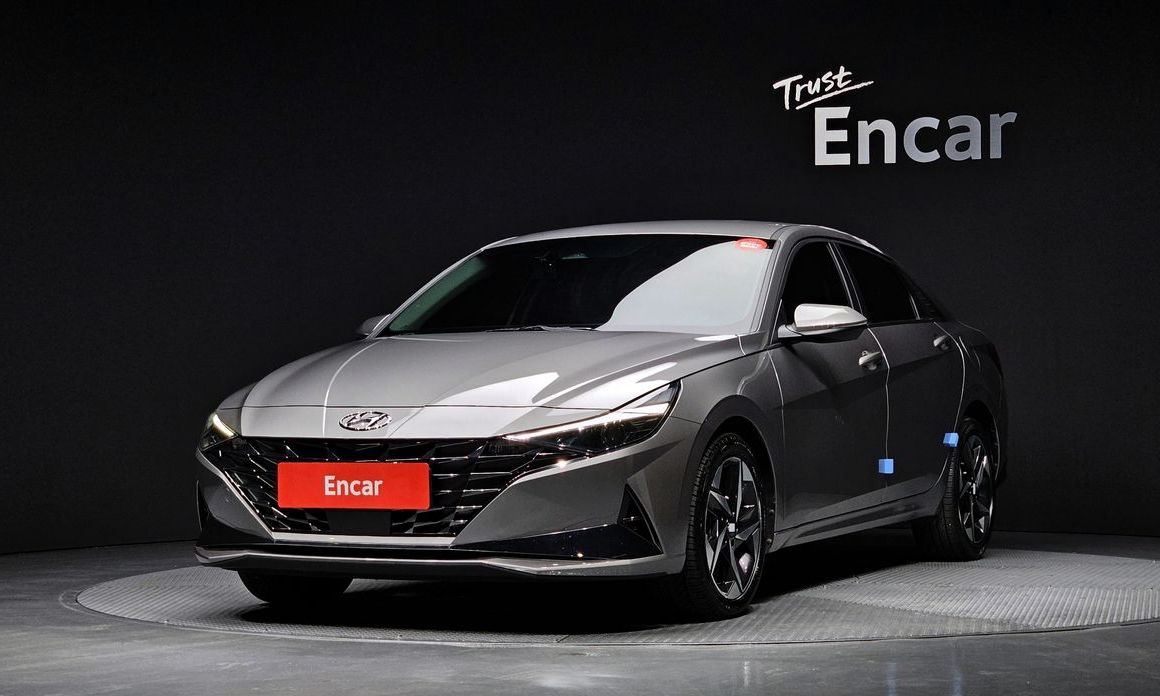 Hyundai AVANTE 2021
