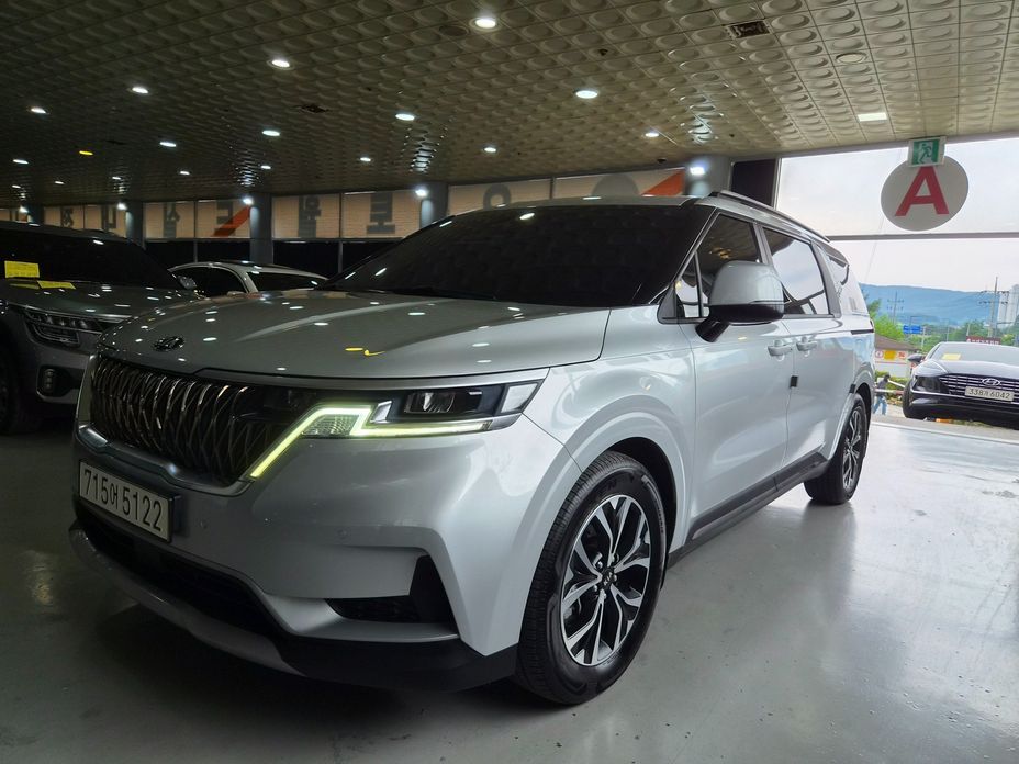 Kia Canival 2021