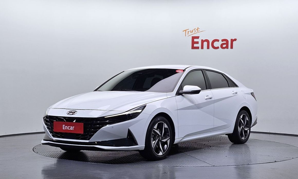 Hyundai AVANTE 2022