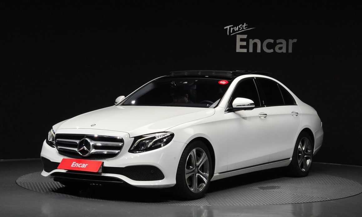 Mercedes-Benz E-Class 2017