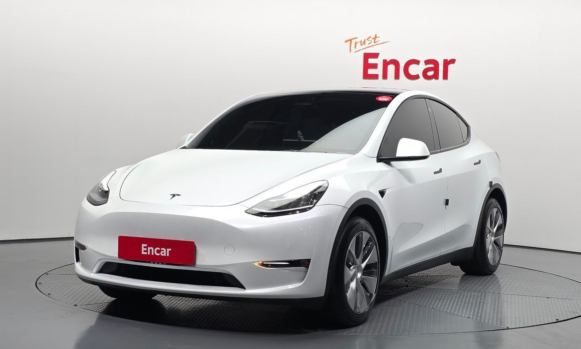 Tesla Model Y 2022