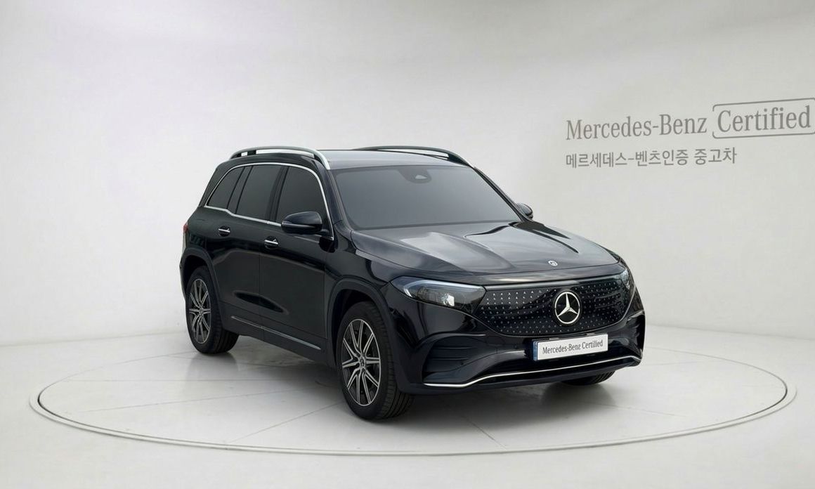 Mercedes-Benz EQB 2026