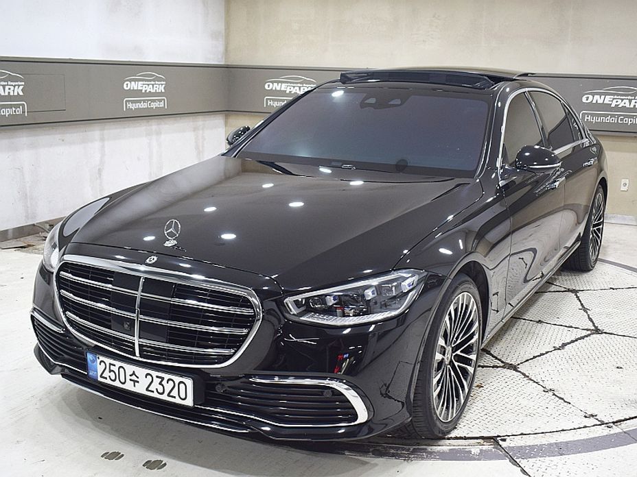 Mercedes-Benz S-Class 2021