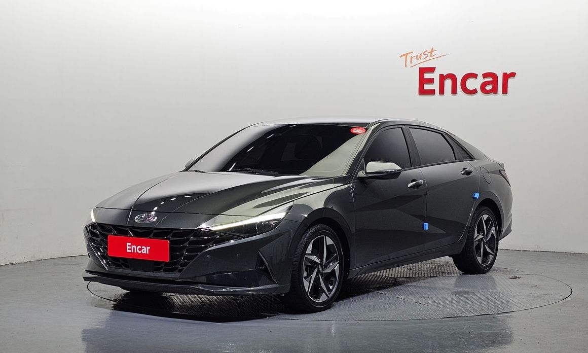 Hyundai AVANTE 2021