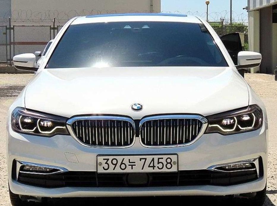 BMW 5-Series 2019