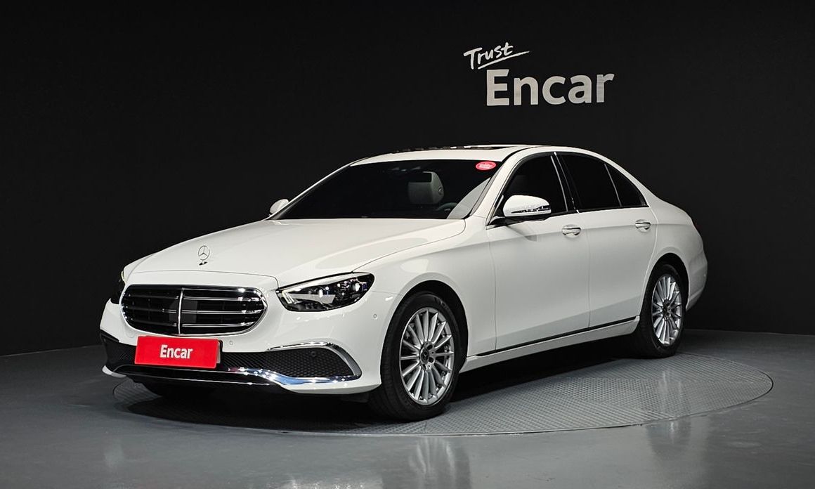 Mercedes-Benz E-Class 2021