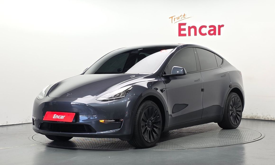 Tesla Model Y 2022