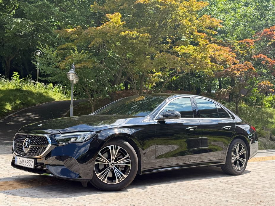Mercedes-Benz E-Class 2025