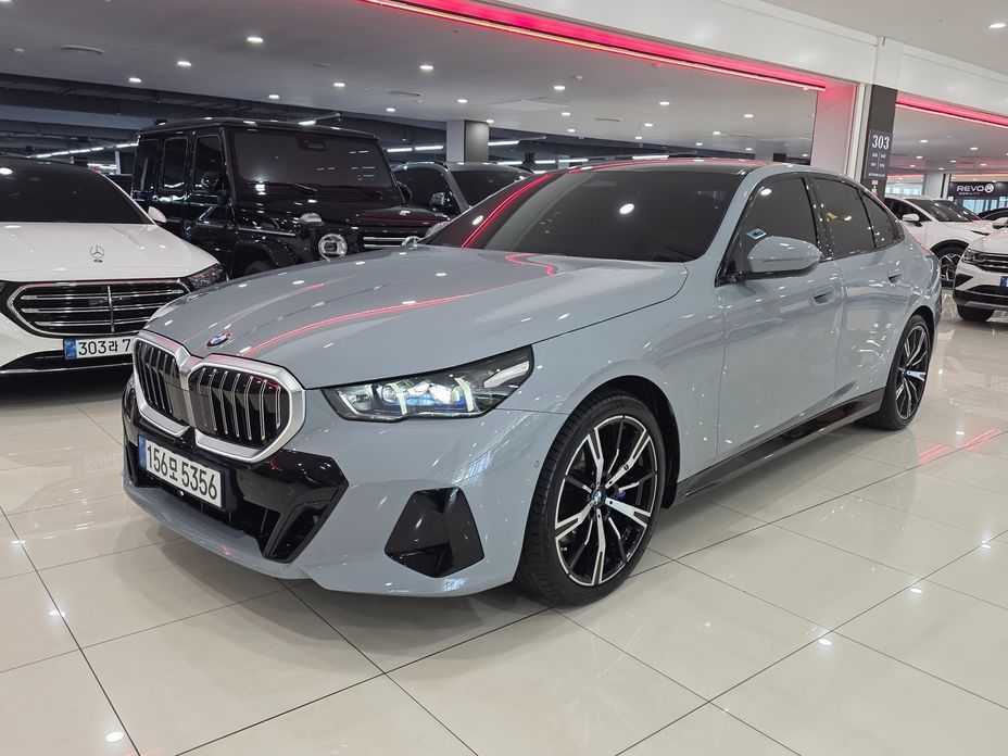 BMW 5-Series 2026