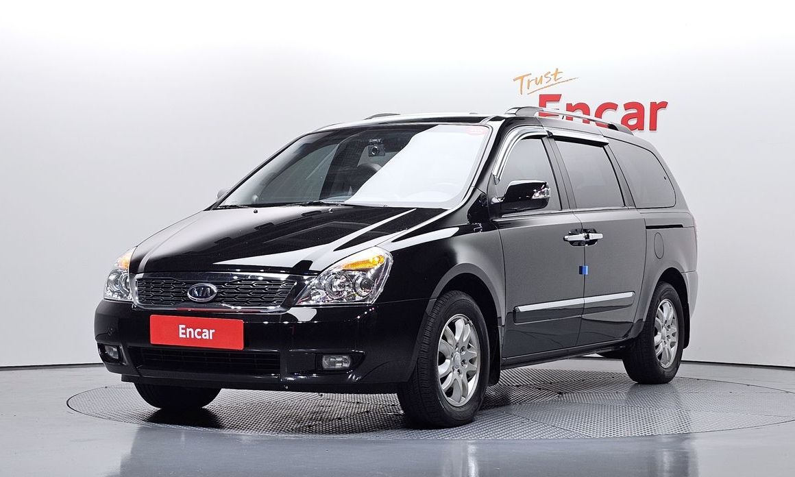 Kia Canival 2012