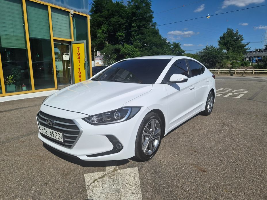 Hyundai AVANTE 2018