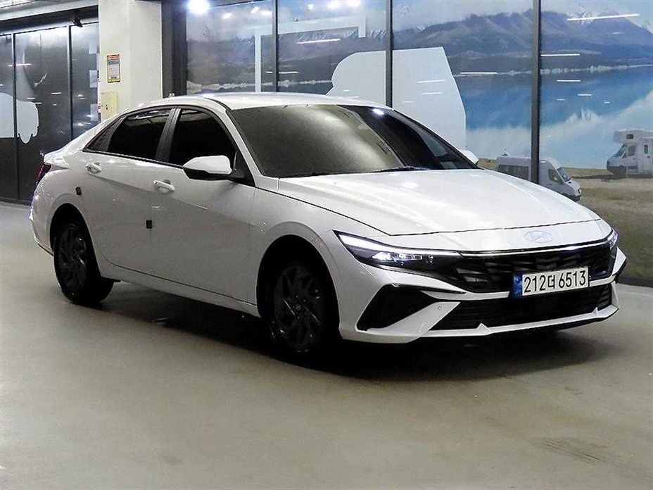 Hyundai AVANTE 2024