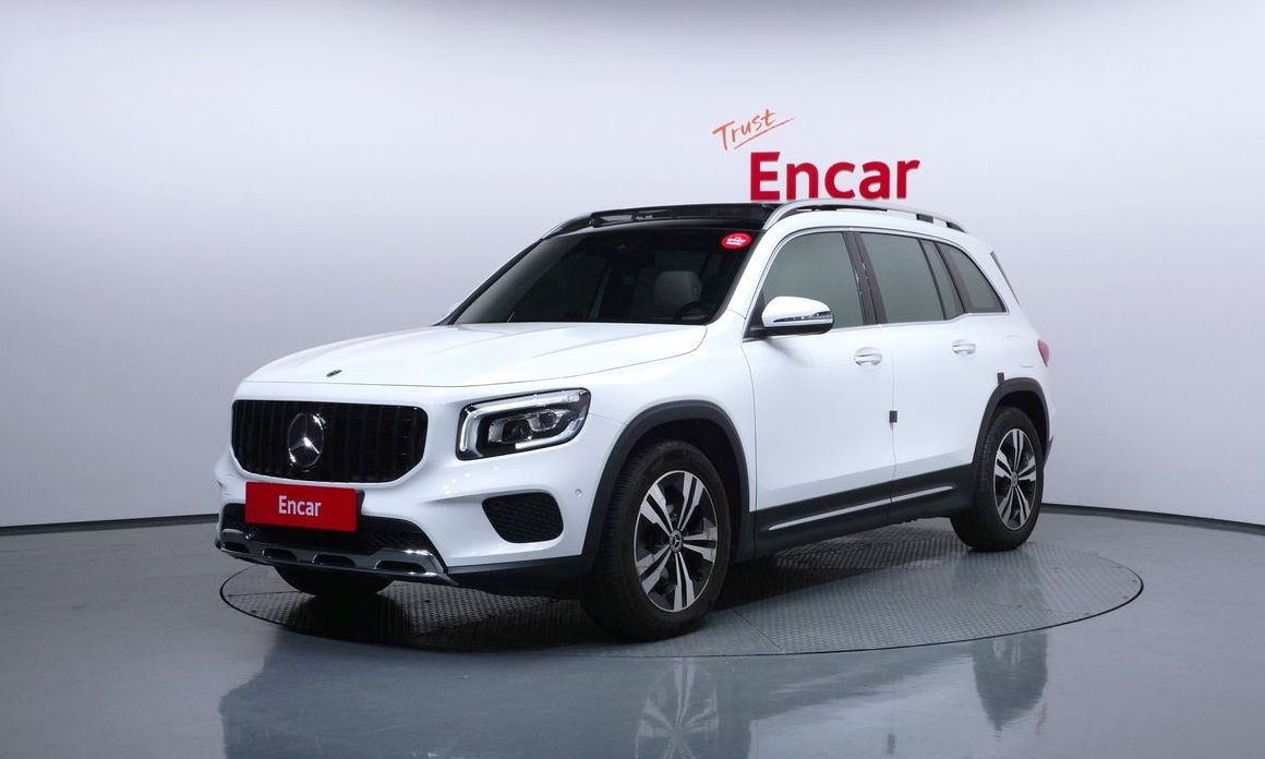 Mercedes-Benz GLB-Class 2021