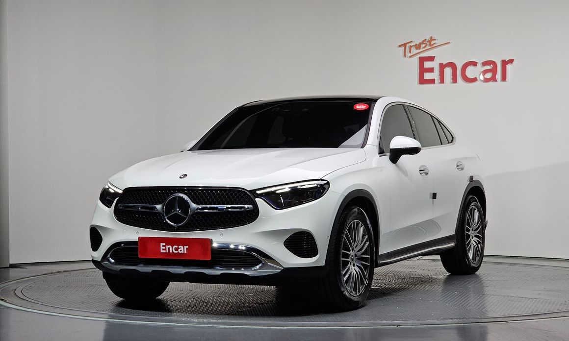 Mercedes-Benz GLC-Class 2025
