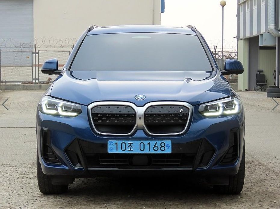 BMW iX3 2022