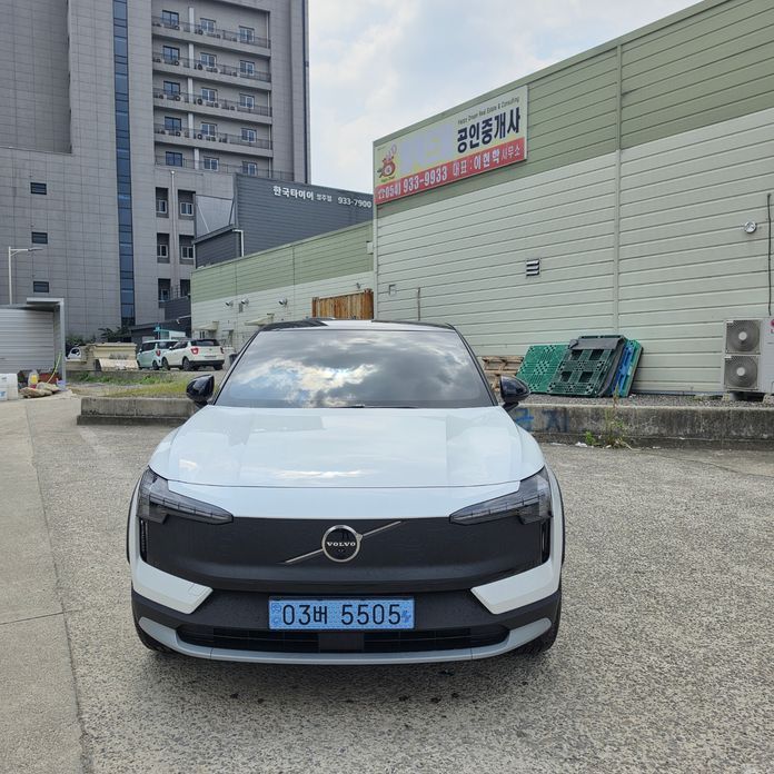 Volvo EX30 2026