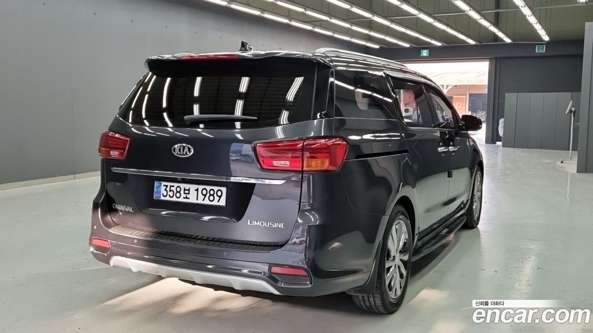 Kia Canival 2019