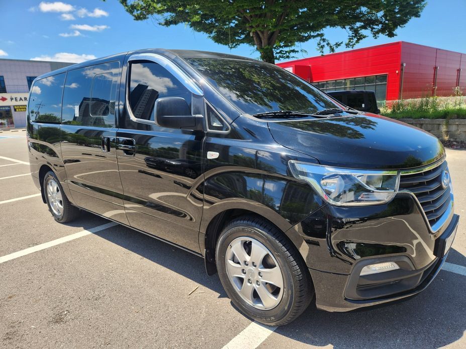 Hyundai Starex 2019