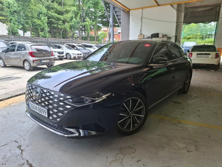 Hyundai Grandeur 2022