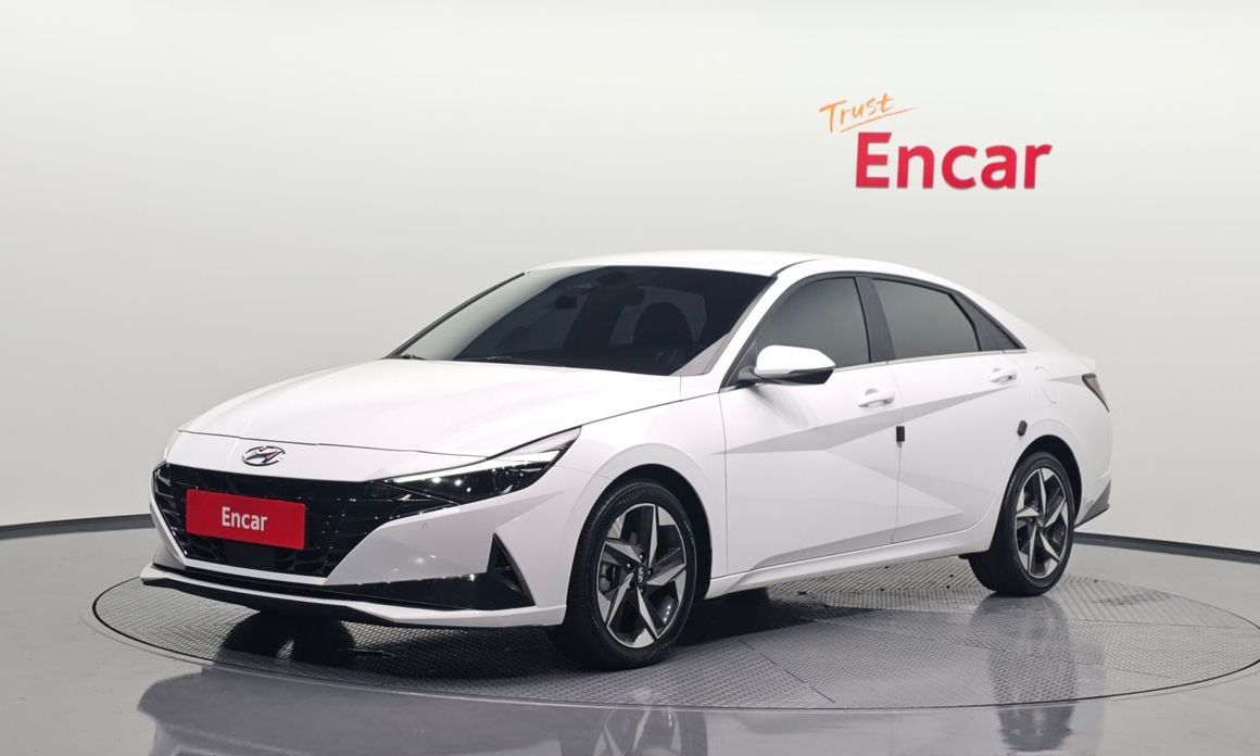 Hyundai AVANTE 2021