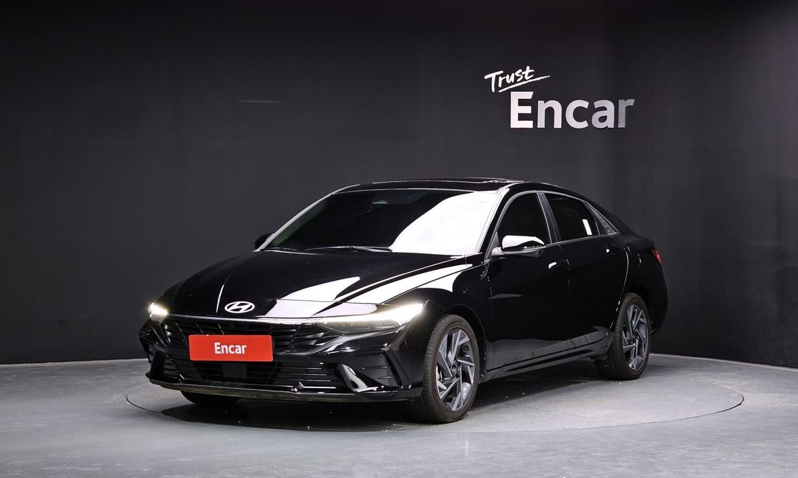 Hyundai AVANTE 2025