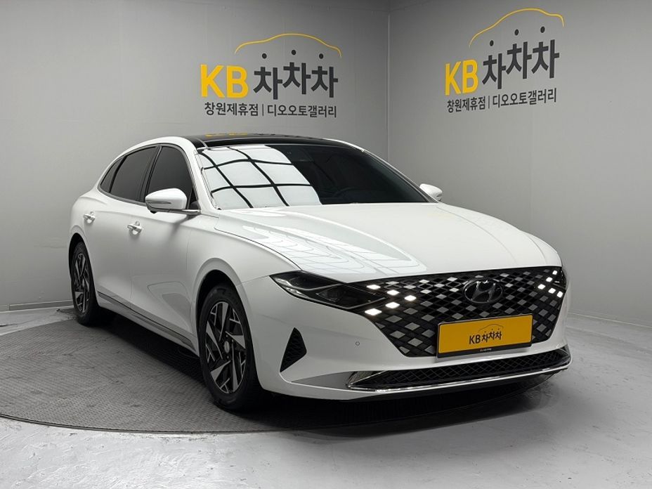 Hyundai Grandeur 2022