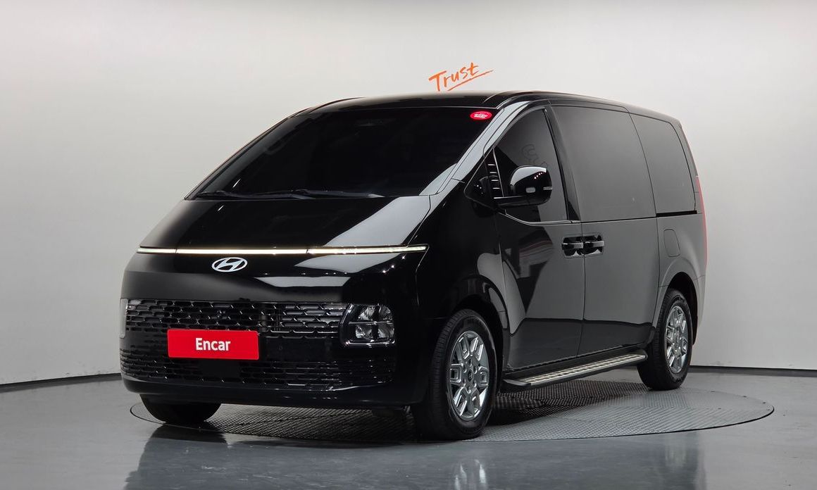 Hyundai Staria 2025