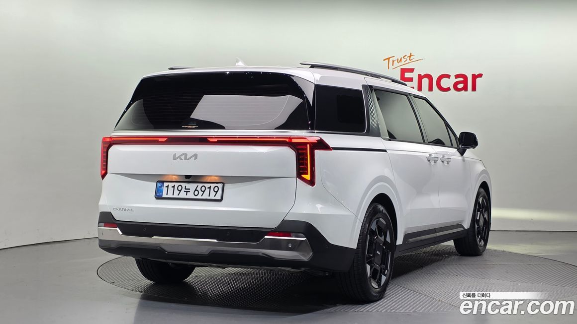 Kia Canival 2025