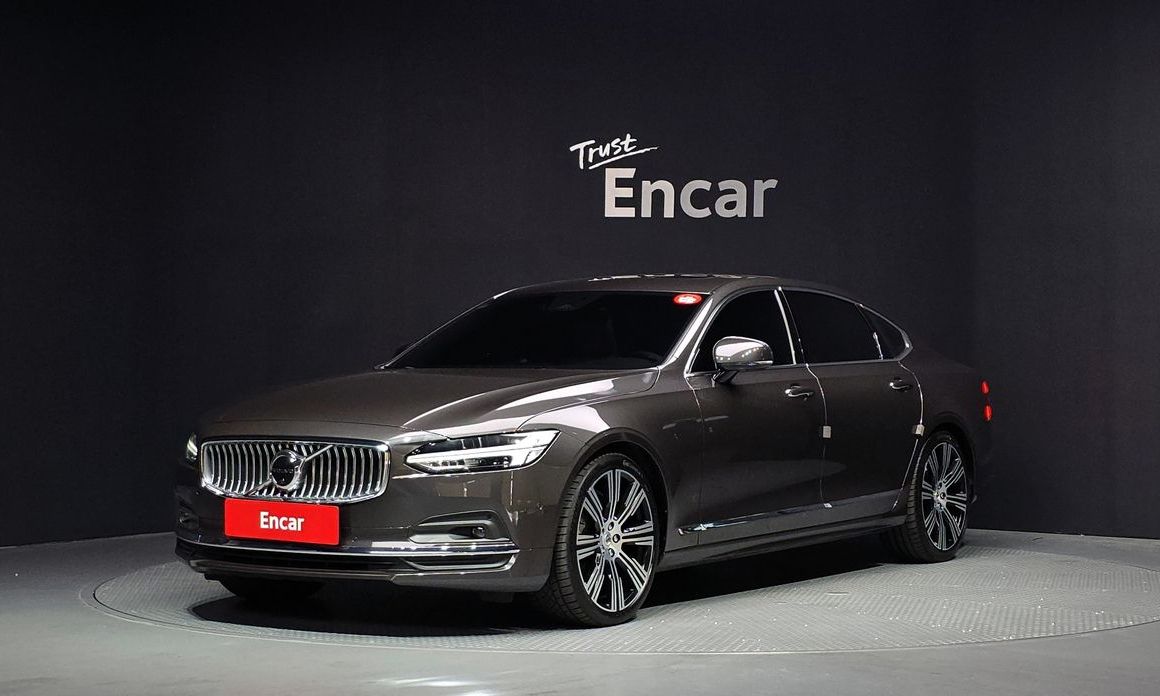 Volvo S90 2023