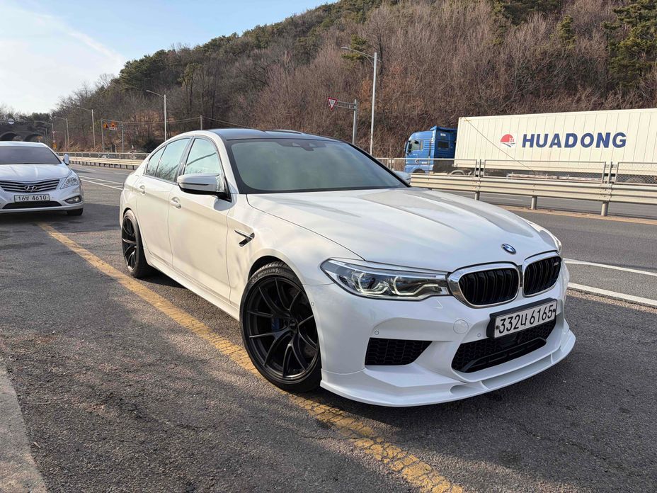BMW M5 2020