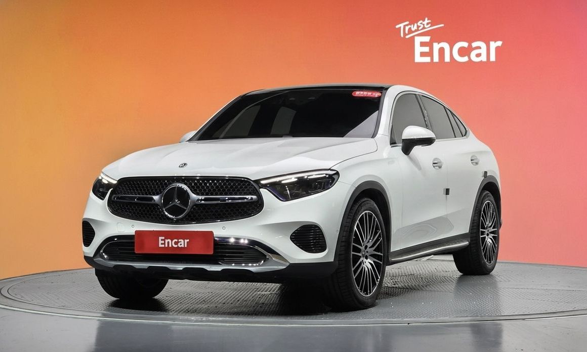 Mercedes-Benz GLC-Class 2025