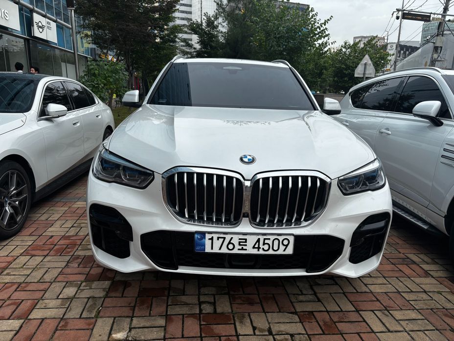 BMW X5 2023