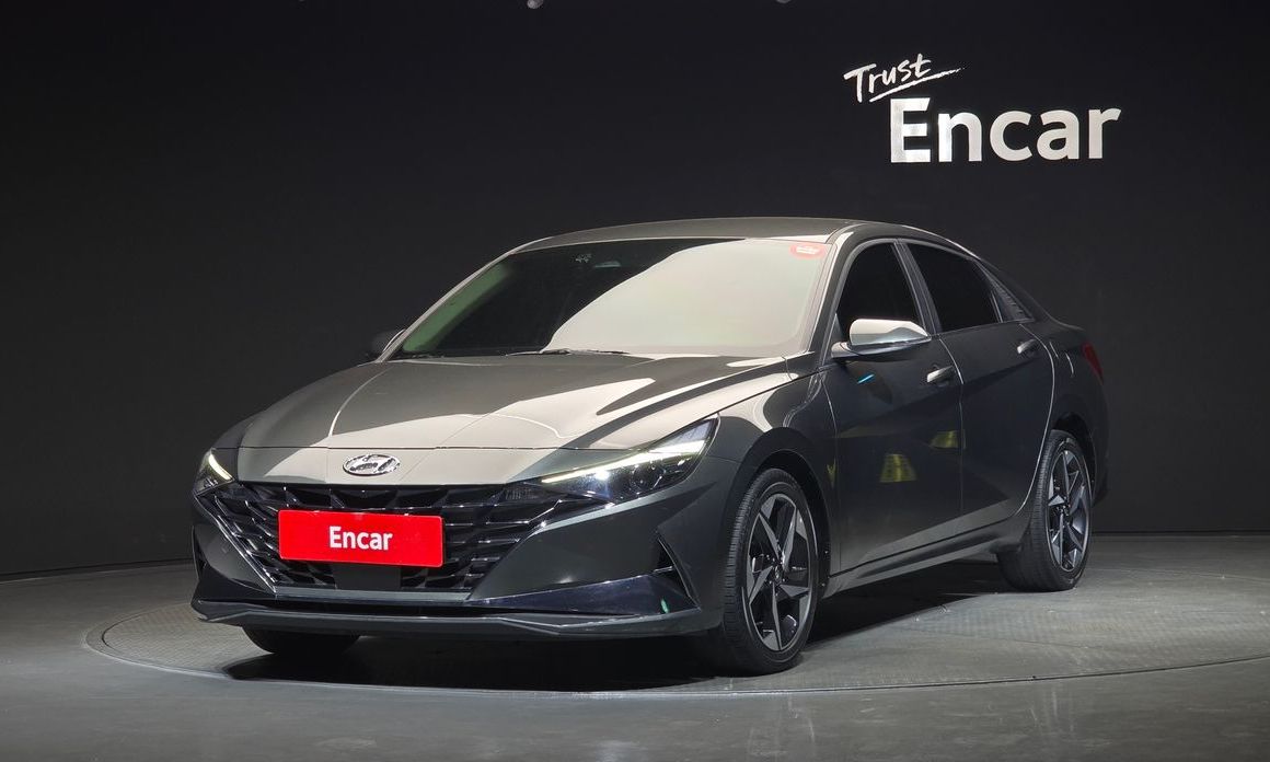 Hyundai AVANTE 2021