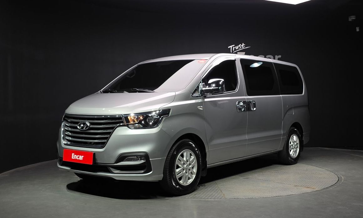 Hyundai Starex 2021
