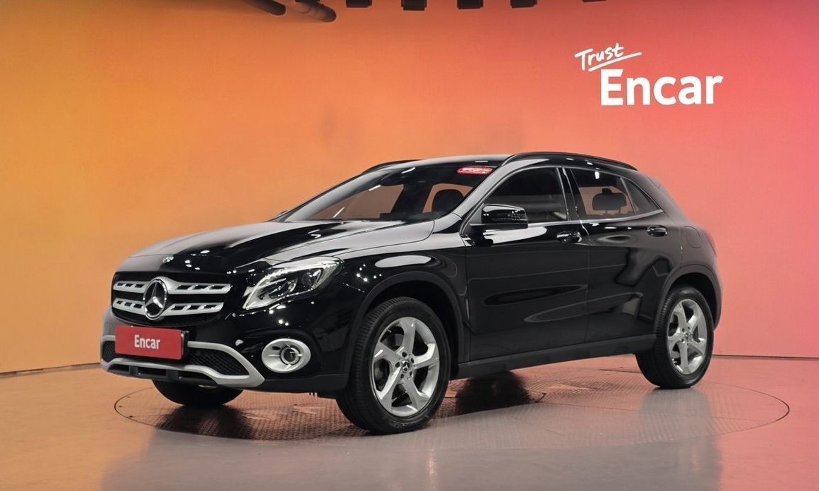 Mercedes-Benz GLA-Class 2019