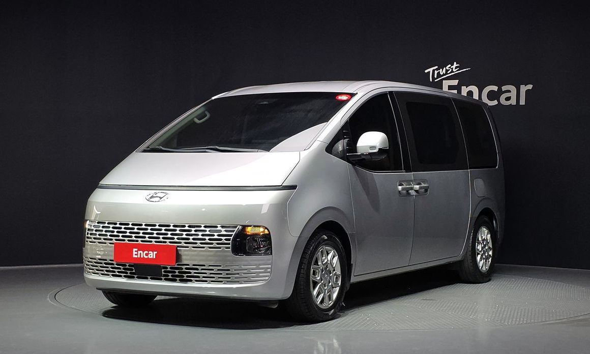 Hyundai Staria 2023