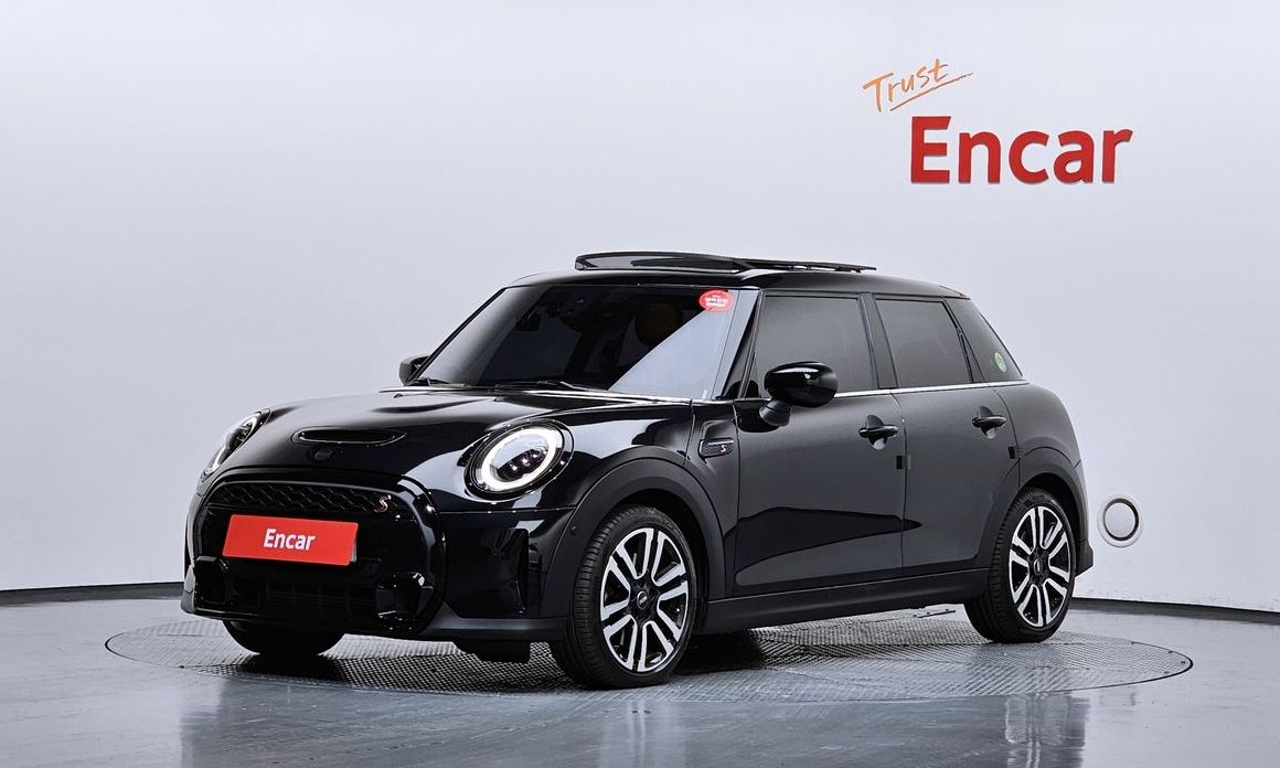Mini Cooper 2024