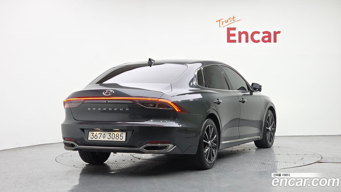 Hyundai Grandeur 2022