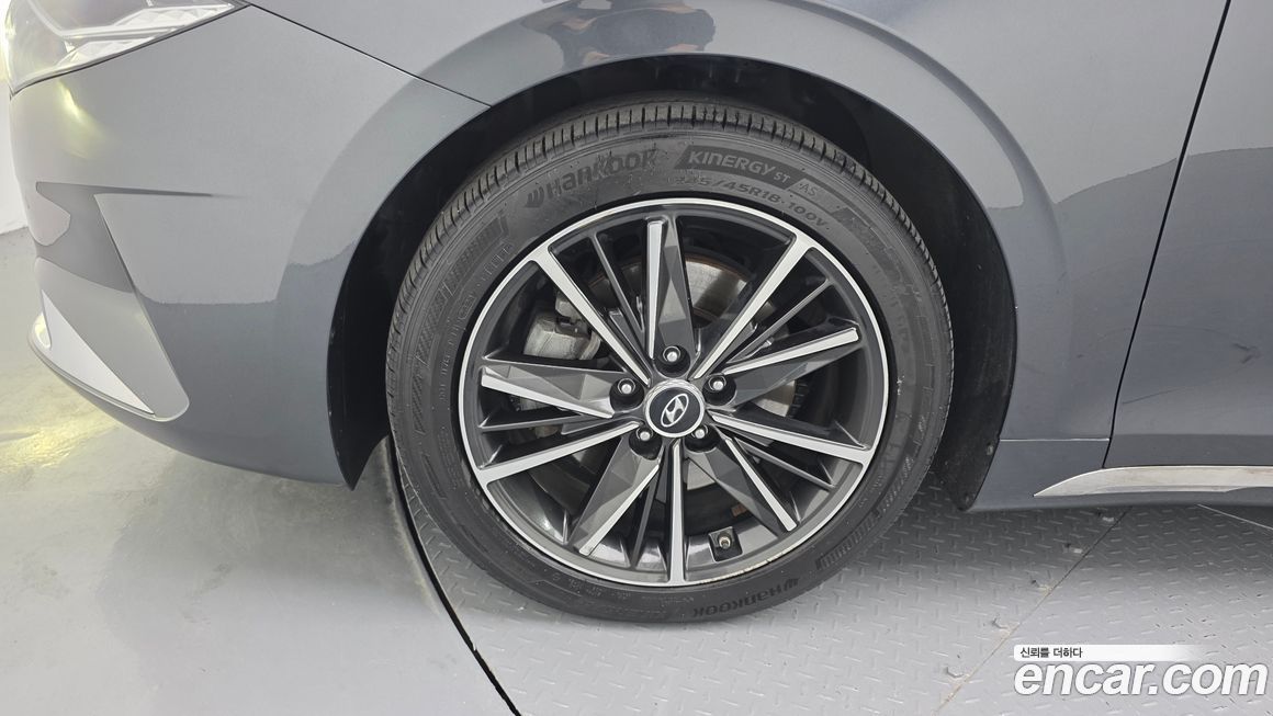 Hyundai Grandeur 2022