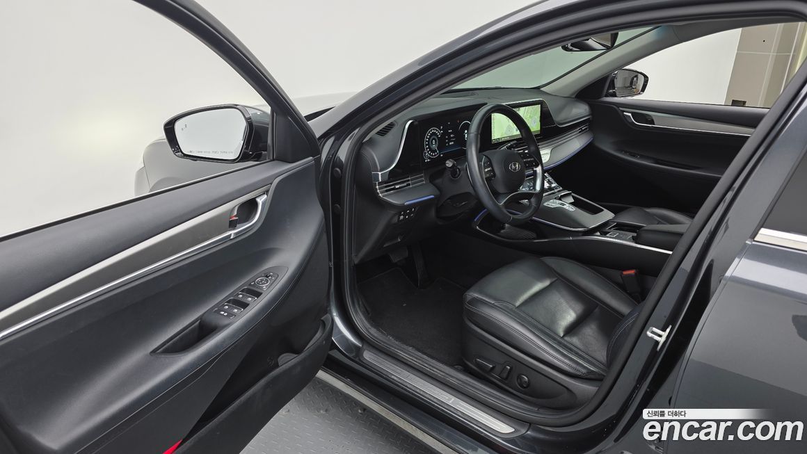 Hyundai Grandeur 2022