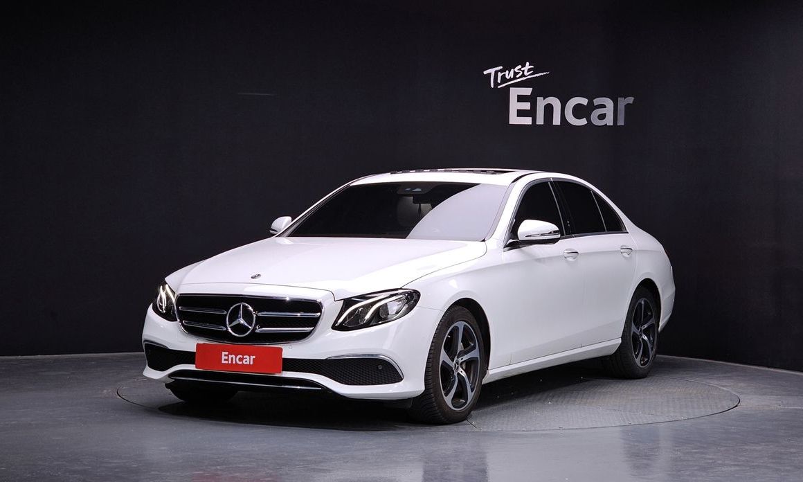 Mercedes-Benz E-Class 2020