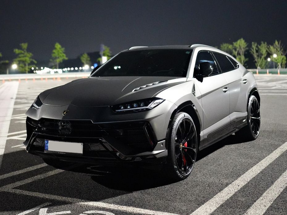 Lamborghini Urus 2023
