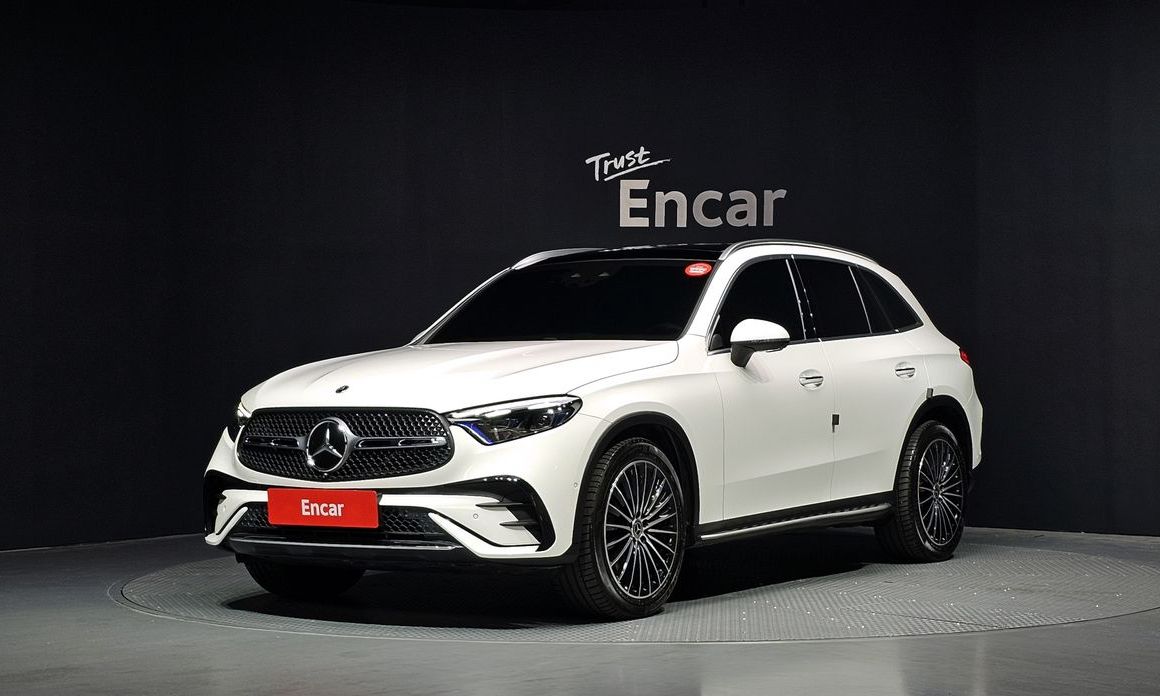 Mercedes-Benz GLC-Class 2025